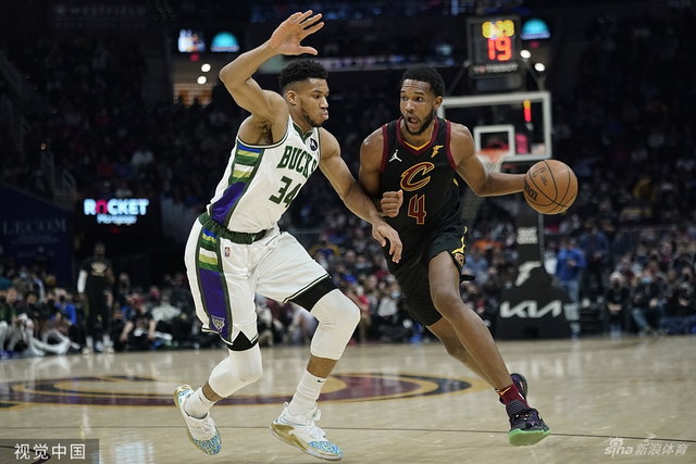 热刺球员更 热刺球员更